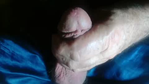 Snapshot of miketrike137 chatting on February 6, 10:48 am miketrike137 online show from February 6, 10:48 am