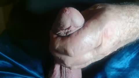 Snapshot of miketrike137 chatting on February 15, 8:44 am miketrike137 online show from February 15, 8:44 am