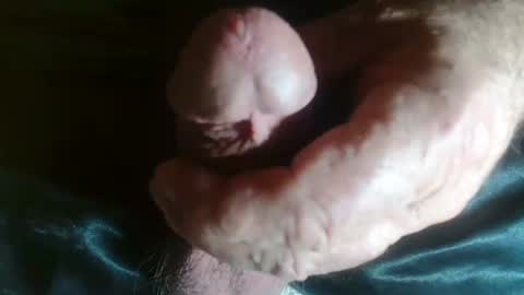 Snapshot of miketrike137 chatting on February 21, 7:56 am miketrike137 online show from February 21, 7:56 am