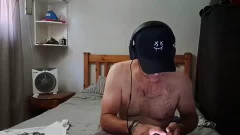 mikeundies online show from May 13, 7:17 am