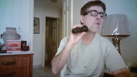 Snapshot of mikewulds chatting on July 19, 1:26 pm Mike online show from July 19, 1:26 pm