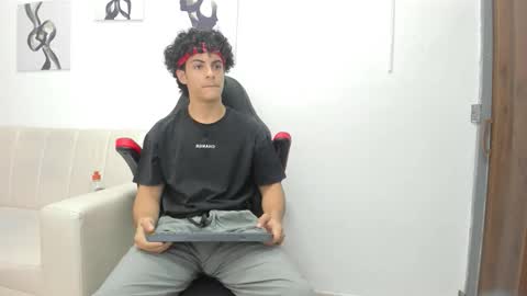 mikey_banji online show from September 19, 12:39 pm