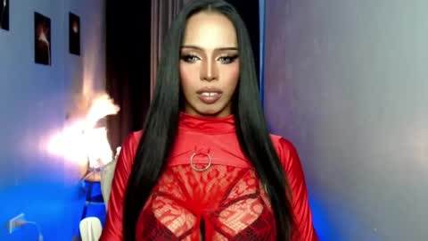 Mistress MikeyAlawi online show from July 15, 6:51 am