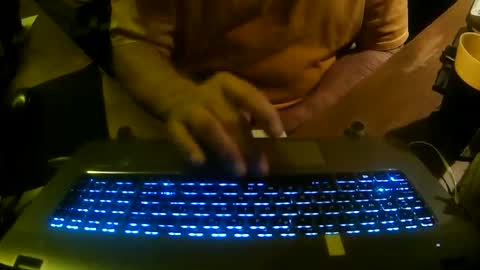 Snapshot of mikeyd1a chatting on February 11, 10:37 am mikeyd1a online show from February 11, 10:37 am