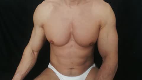 mikeymax1 online show from March 29, 1:38 am