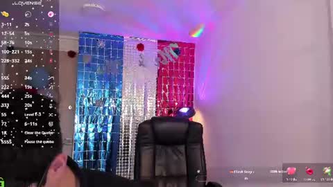 Snapshot of mikeyvioleta chatting on July 22, 9:06 pm VIOLETAMIKE online show from July 22, 9:06 pm