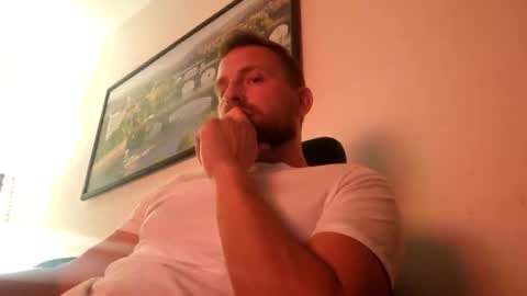 mikhael767676 online show from October 1, 10:38 pm