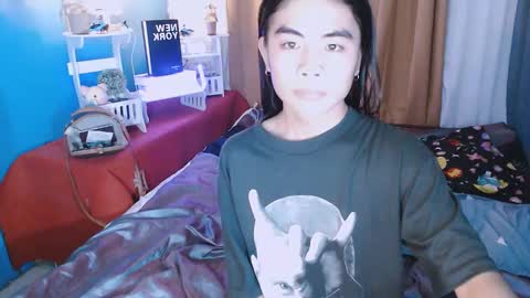 Snapshot of mikhayla_and_zeus_room chatting on December 4, 2:31 am Mikhayla and Zeus online show from December 4, 2:31 am