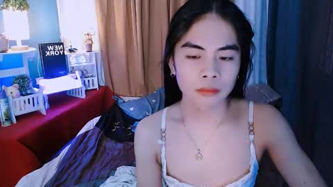 Snapshot of mikhayla_and_zeus_room chatting on December 10, 2:48 am Mikhayla and Zeus online show from December 10, 2:48 am