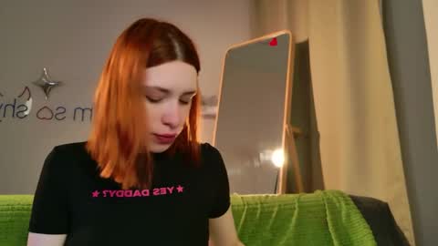 mikka_blush online show from April 4, 11:24 pm
