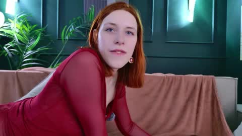 Snapshot of mikka_blush chatting on May 15, 11:01 pm mikka_blush online show from May 15, 11:01 pm