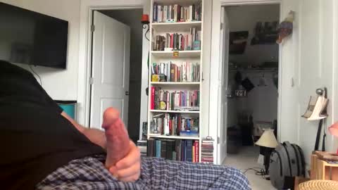 Mikkah online show from February 20, 8:09 pm