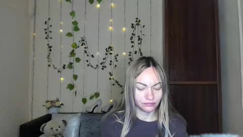 Adalina online show from April 29, 6:17 am