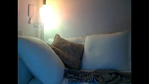 Snapshot of mikky50 chatting on February 2, 2:06 am Maaike online show from February 2, 2:06 am