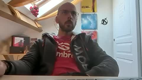 mikmik91 online show from December 20, 11:43 am