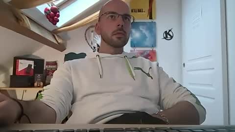 mikmik91 online show from January 8, 2:46 pm