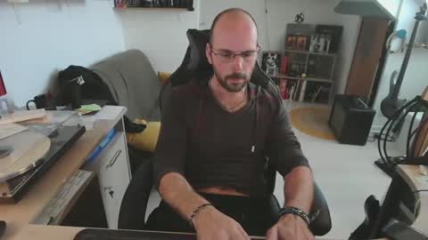 mikmik91 online show from May 7, 10:42 am