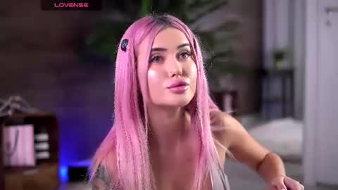 Snapshot of miky_lust chatting on July 22, 4:04 am Miky online show from July 22, 4:04 am