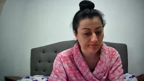 Mikyloveu online show from April 28, 4:34 pm
