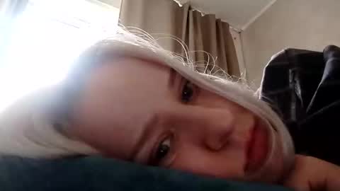 Mila 420 online show from April 30, 11:27 am