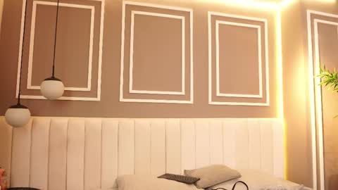 Mila and Nia  online show from November 1, 12:01 am