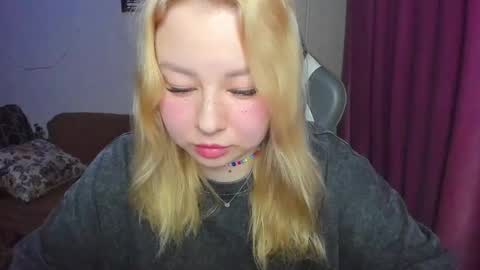 Mila shy sensual person  online show from November 24, 6:51 pm