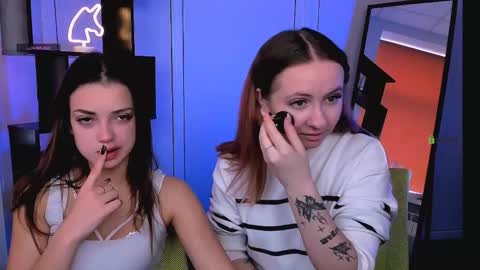 mila_glow online show from October 25, 8:33 am