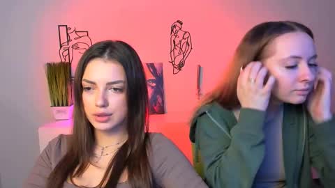 mila_glow online show from November 4, 6:01 am