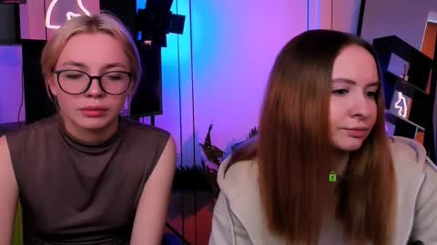 mila_glow online show from November 18, 12:09 pm