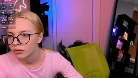 mila_glow online show from November 23, 9:20 am