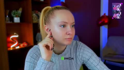 mila_glow online show from February 12, 12:22 pm