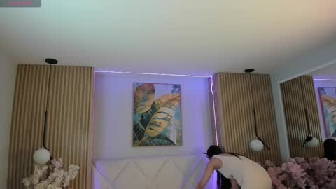 mila_hank online show from March 17, 12:08 pm