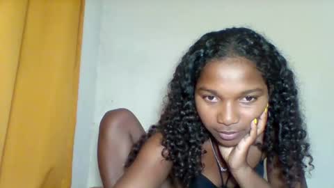 mila_lunah online show from March 31, 12:56 am
