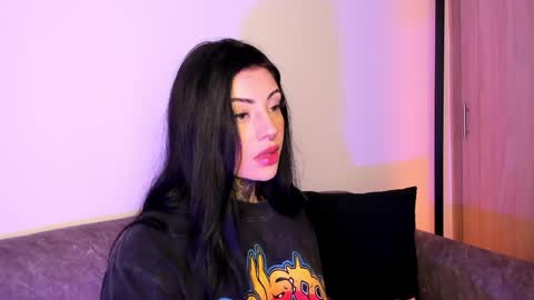     online show from May 27, 2:41 am