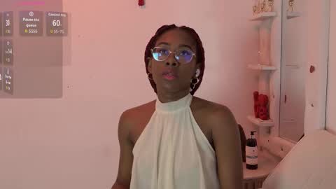 Mila  Max online show from November 18, 12:09 pm