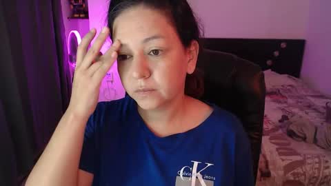 Snapshot of mila_phoenix chatting on October 30, 10:16 am mila_phoenix online show from October 30, 10:16 am