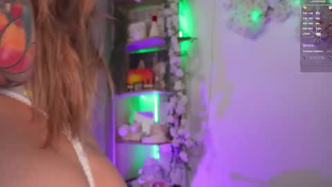 M I L A  online show from November 19, 6:30 pm