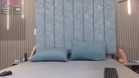 Snapshot of mila_stone24 chatting on May 28, 11:07 am Mila online show from May 28, 11:07 am