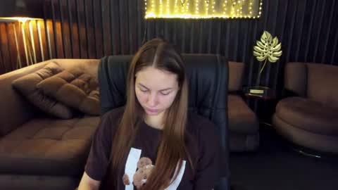 Milla online show from July 8, 5:34 am