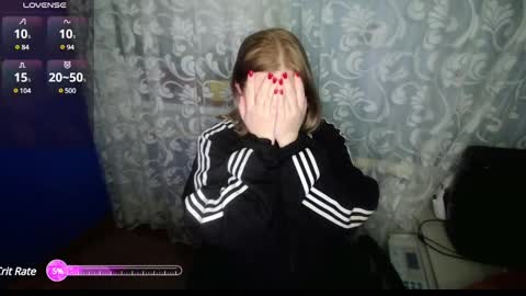 Snapshot of milabrenda chatting on December 10, 3:30 am Mila online show from December 10, 3:30 am