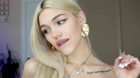 Mila and u can call me sweet bunny online show from February 9, 10:52 am