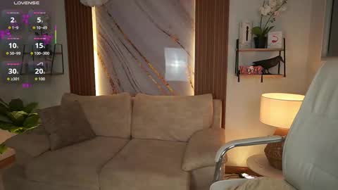 milacrave online show from October 23, 11:42 am