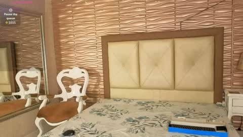 Snapshot of miladiosa chatting on June 15, 12:07 pm miladiosa online show from June 15, 12:07 pm