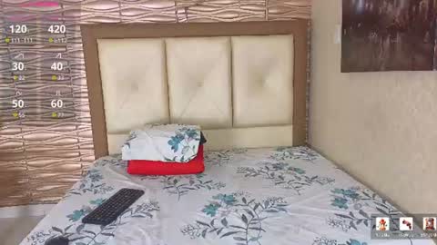 miladiosa online show from July 27, 11:39 am