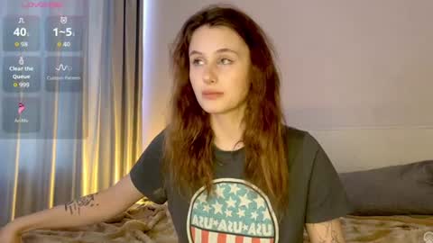 Snapshot of milaelin chatting on July 26, 1:07 pm Mila online show from July 26, 1:07 pm