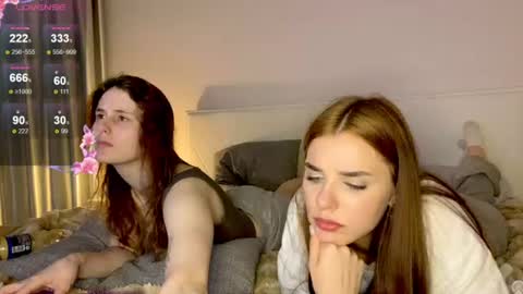Snapshot of milaelin chatting on August 1, 9:46 pm Mila online show from August 1, 9:46 pm