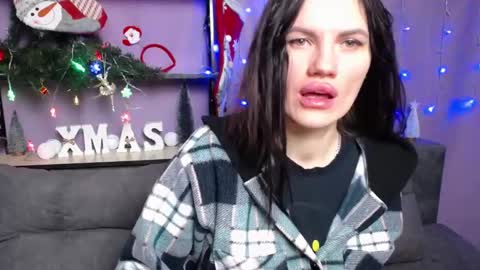 Snapshot of milaloona chatting on January 7, 7:10 am Milaloona online show from January 7, 7:10 am