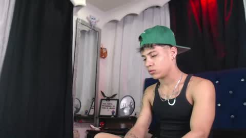 Snapshot of milan_anxel chatting on July 11, 1:08 am Milan Anxel online show from July 11, 1:08 am