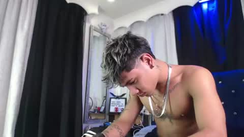 Snapshot of milan_anxel chatting on July 15, 1:11 am Milan Anxel online show from July 15, 1:11 am