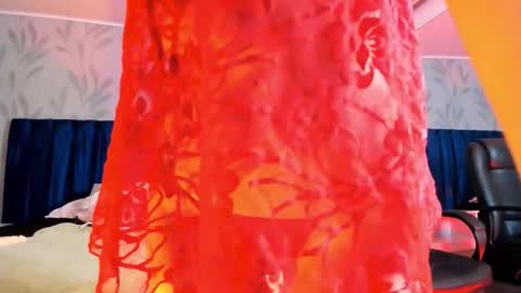 Daphne online show from February 14, 5:32 pm